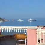 Couette-café Raineri 4*