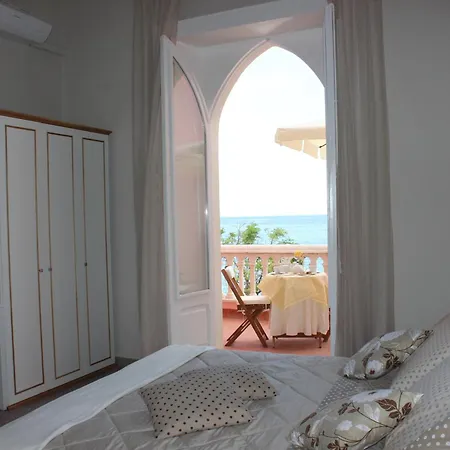 Bed & Breakfast Raineri Giardini Naxos