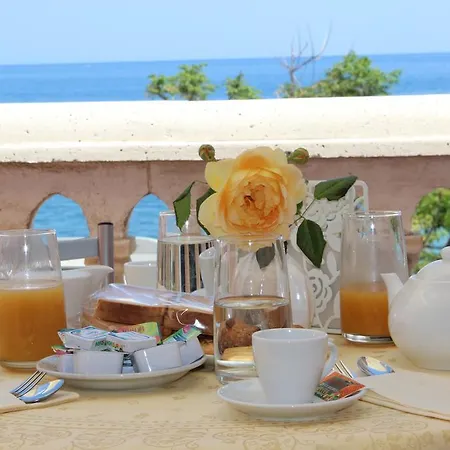 Bed & Breakfast Raineri Giardini Naxos