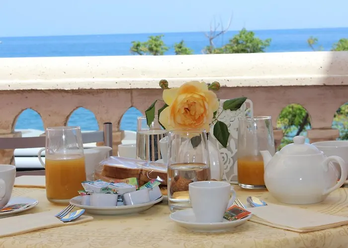 Bed and Breakfast Raineri Giardini Naxos