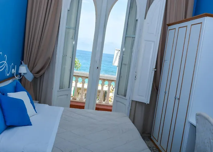 Bed and Breakfast Raineri 4*