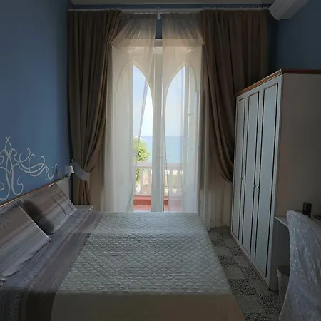 Raineri Bed & Breakfast Giardini Naxos