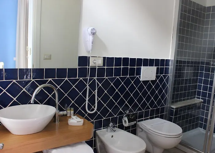 Raineri Bed & Breakfast 4*