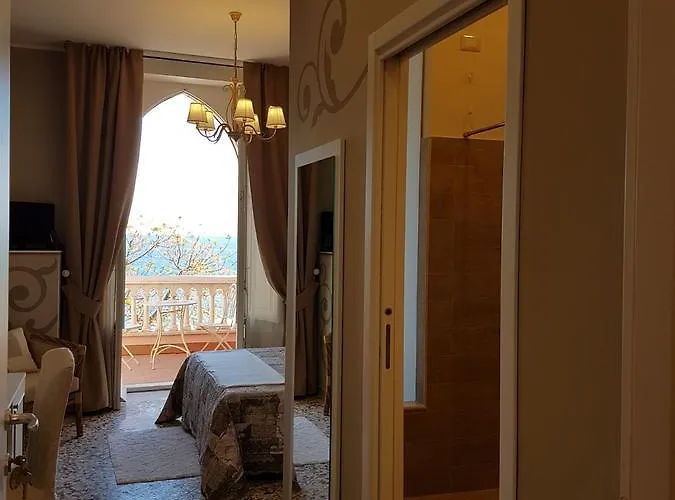 Raineri Giardini Naxos