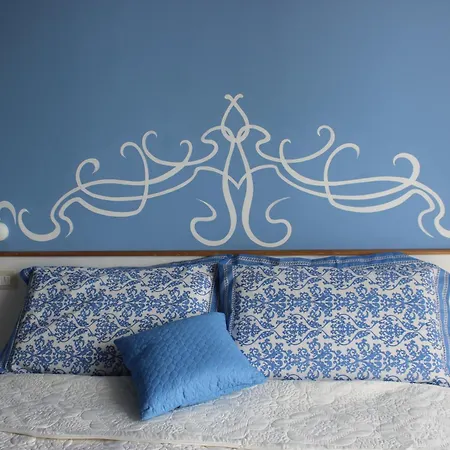 Raineri Bed and Breakfast 4*